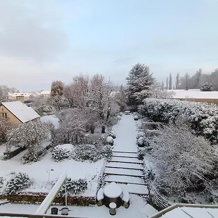 Gite 4 Personnes Avec Piscine Et Bain Nordique Proche Des Plages Du Debarquement Le Manoir  Exterior photo