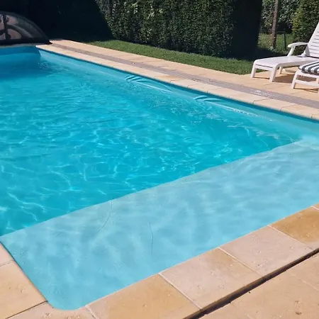 Gite 4 Personnes Avec Piscine Et Bain Nordique Proche Des Plages Du Debarquement Le Manoir  Exterior photo