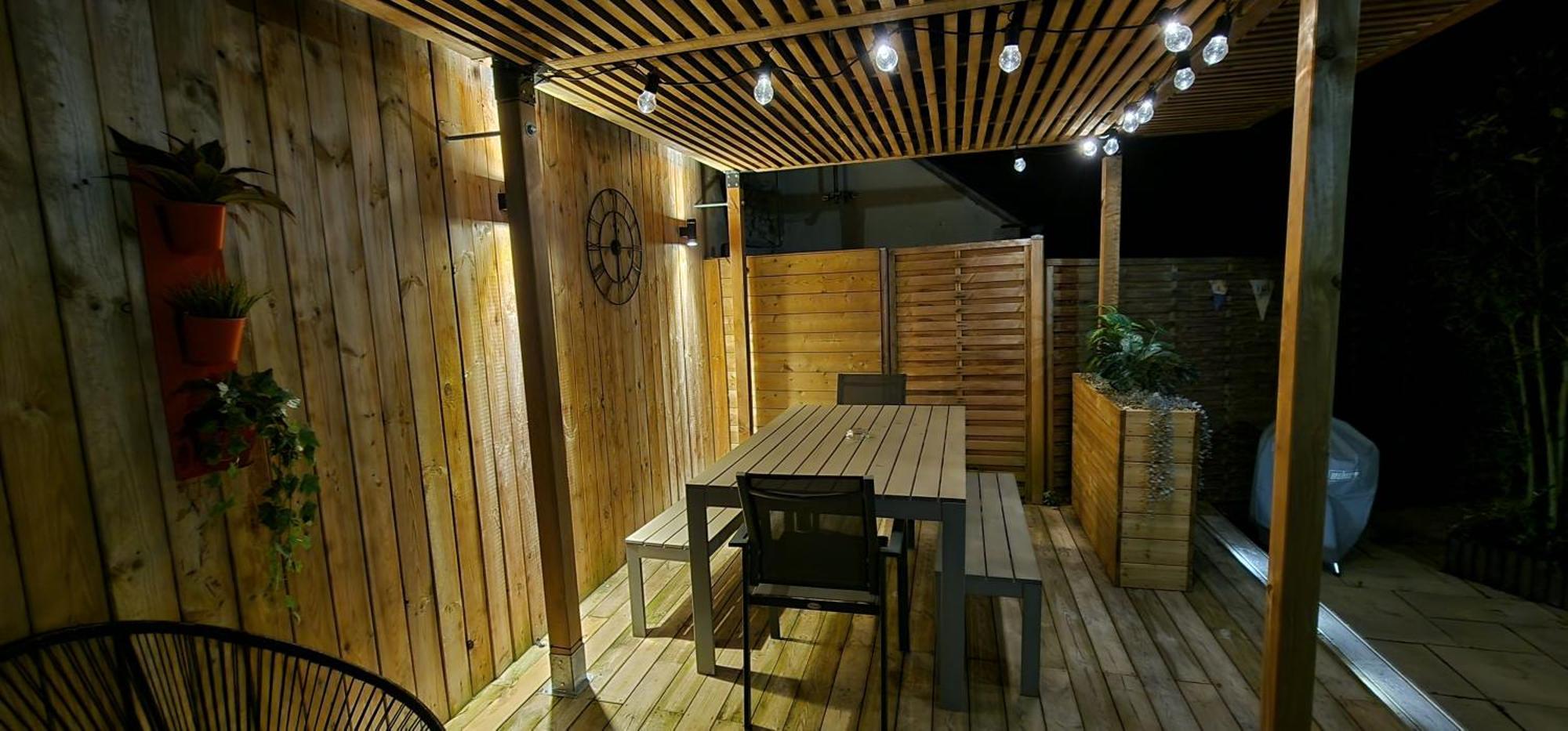 4 Personnes Avec Piscine Et Bain Nordique Proche Des Plages Du Debarquement Apartment *