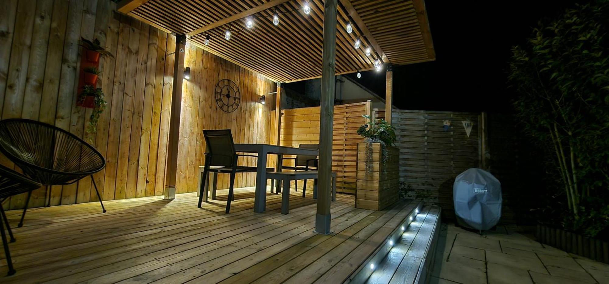 4 Personnes Avec Piscine Et Bain Nordique Proche Des Plages Du Debarquement Apartment *